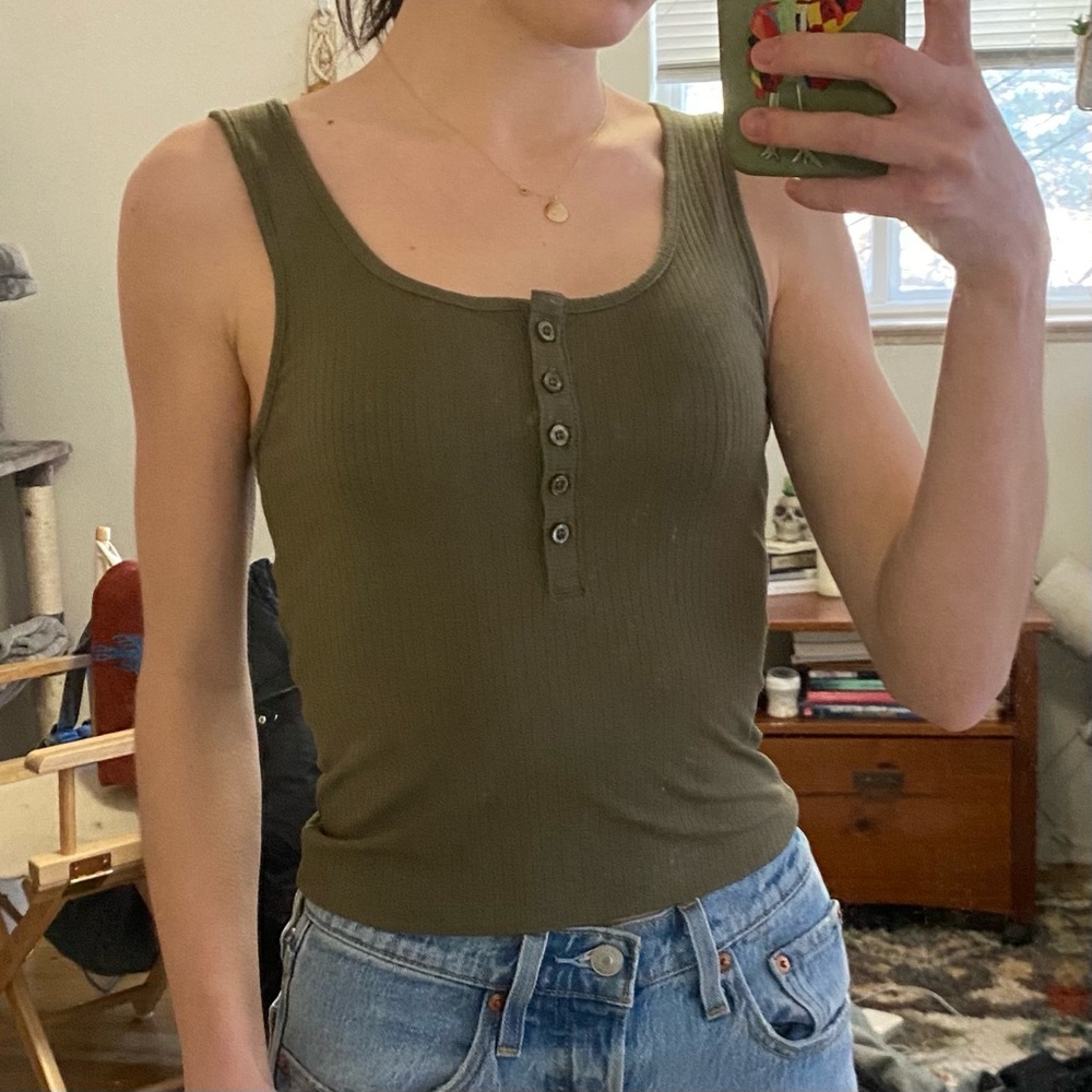 NWT Green Tanktop